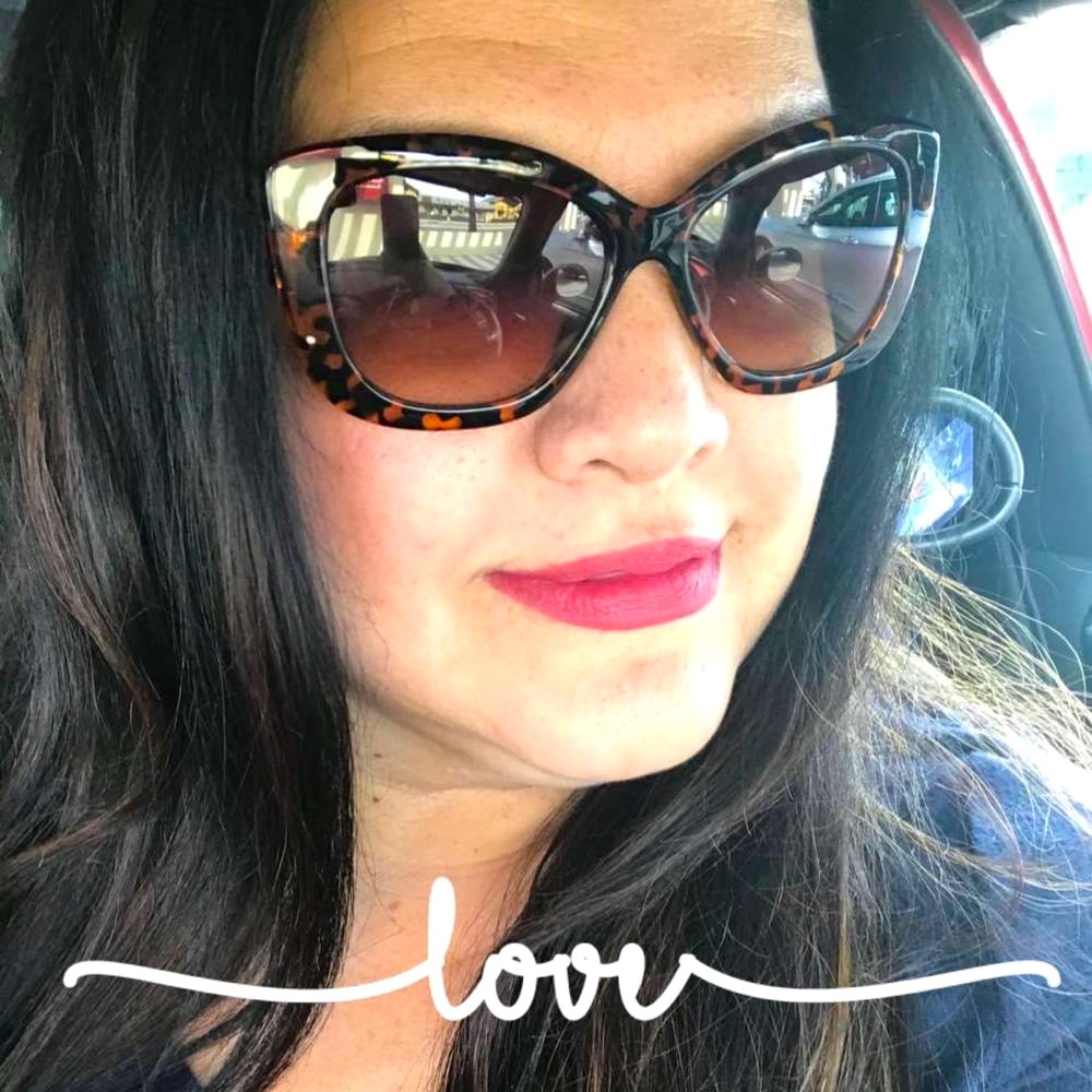 Meet your Posher, Maria